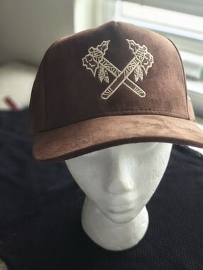 Brown Cap One Size Tomahawk Native Suede Like New